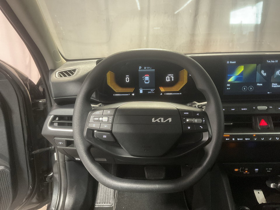 2025 Kia K4 LX