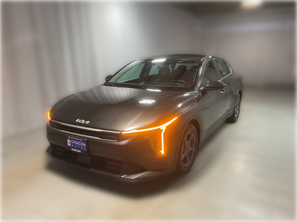 2025 Kia K4 LX