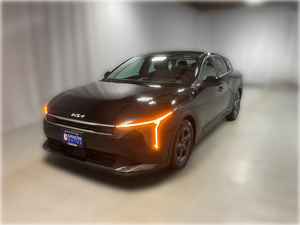 2025 Kia K4 LX