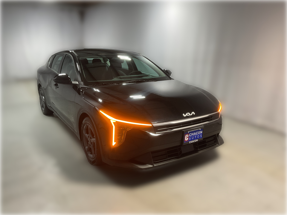 2025 Kia K4 LX
