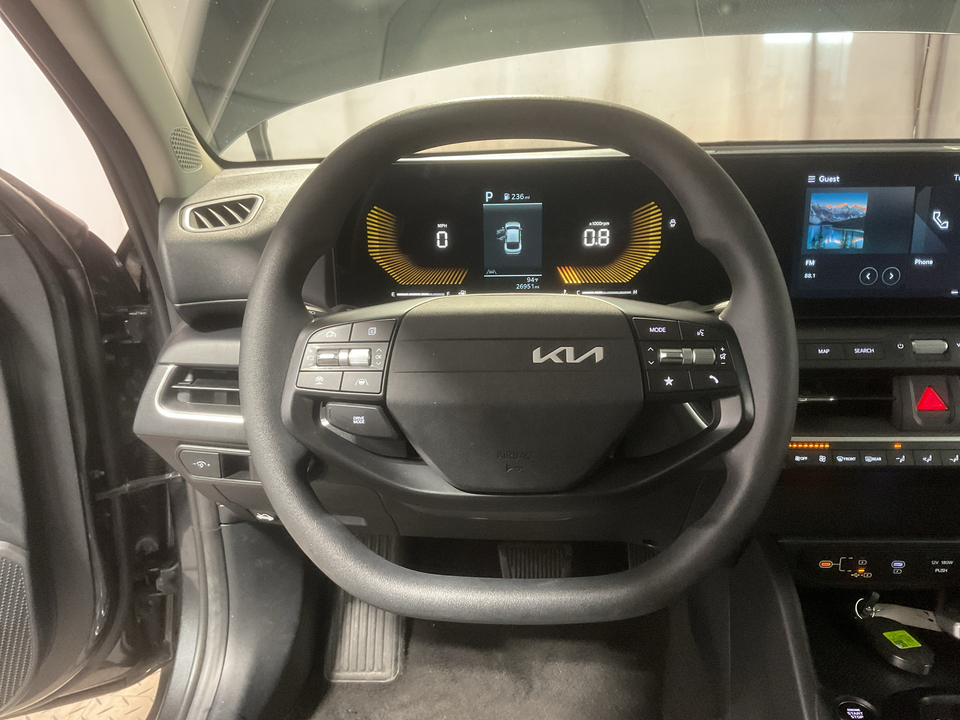 2025 Kia K4 LX
