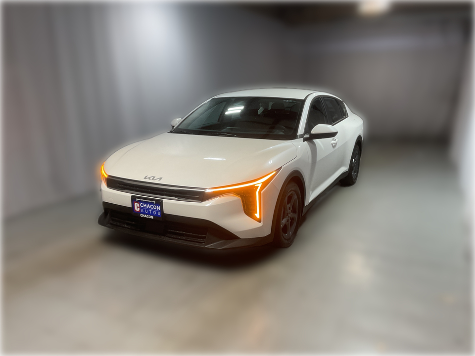 2025 Kia K4 LX
