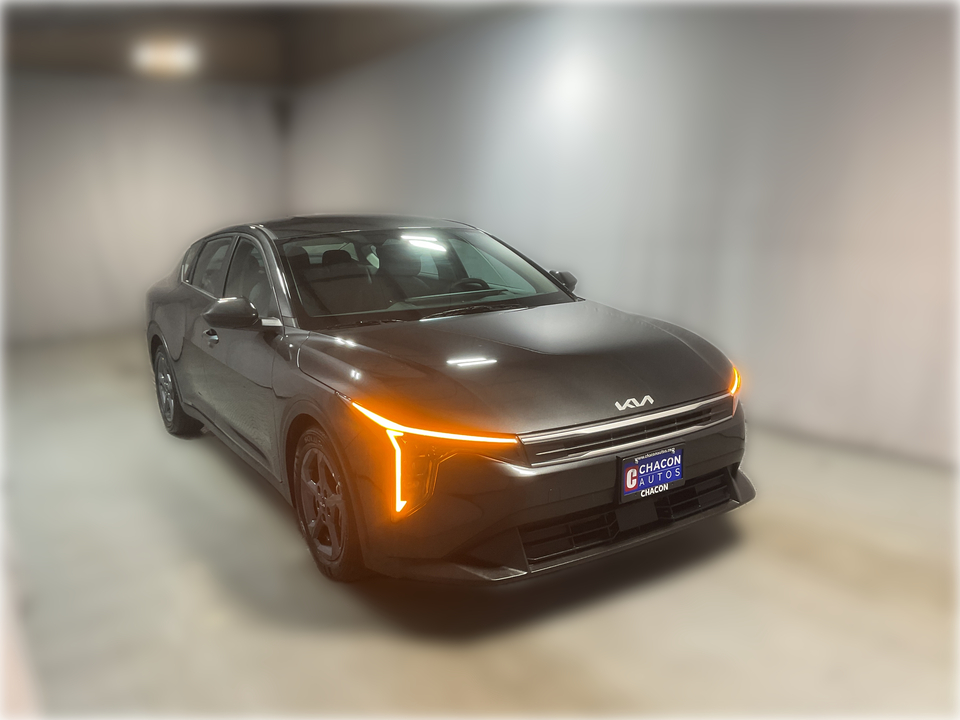 2025 Kia K4 LX