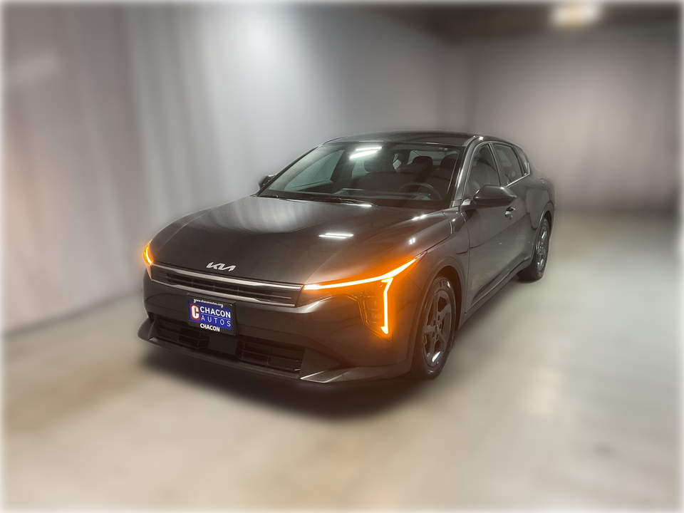 2025 Kia K4 LX