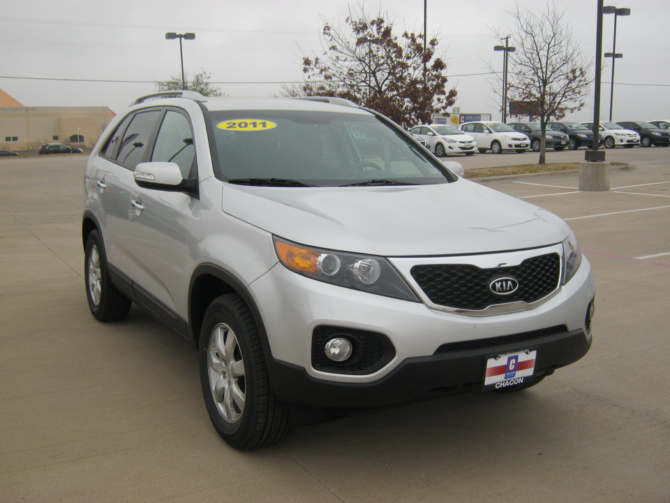 2011 Kia Sorento LX 2WD