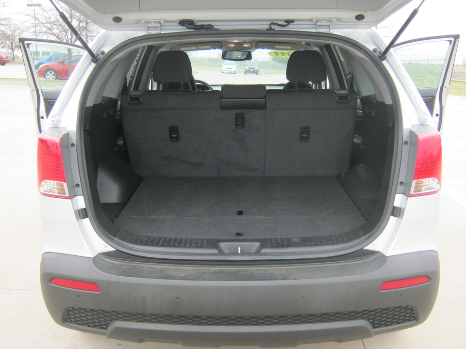 2011 Kia Sorento LX 2WD