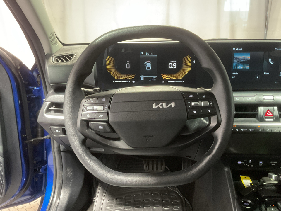 2025 Kia K4 LX