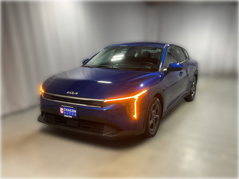 2025 Kia K4 LX