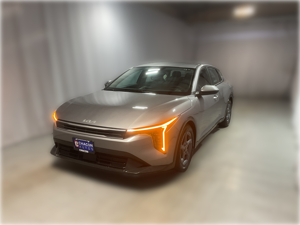 2025 Kia K4 LX