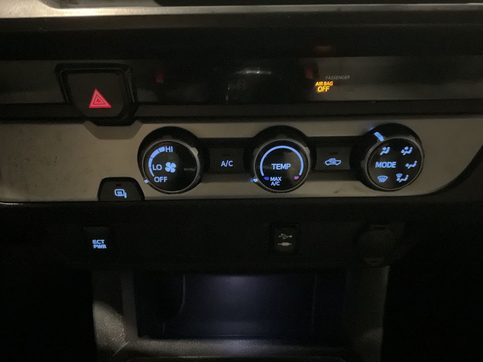 2017 Toyota Tacoma SR5 Access Cab I4 6AT 2WD