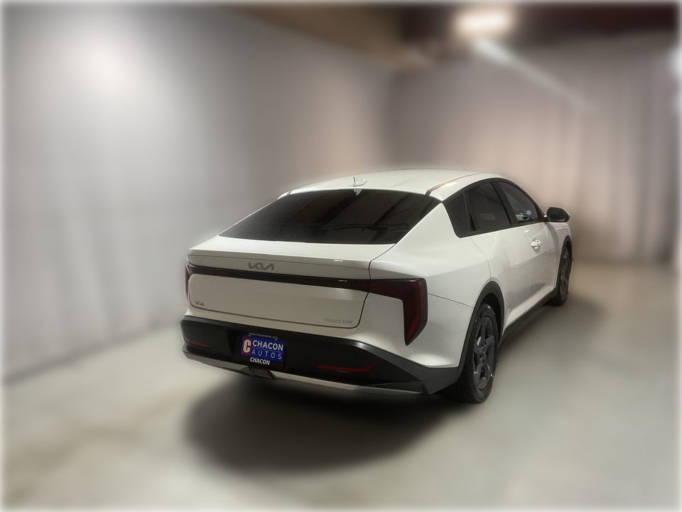 2025 Kia K4 LXS