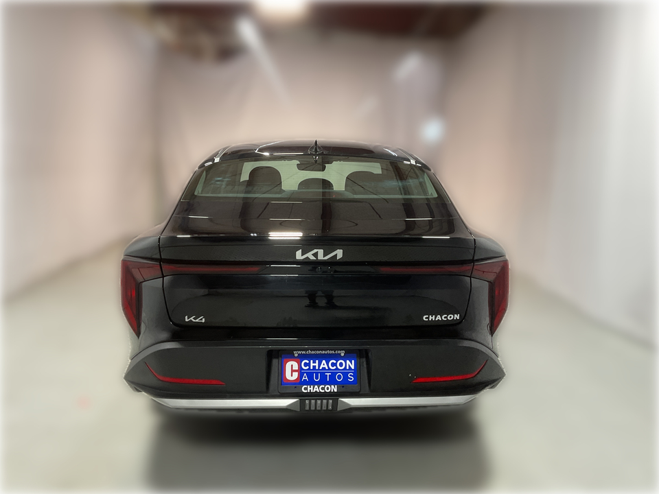2025 Kia K4 LX