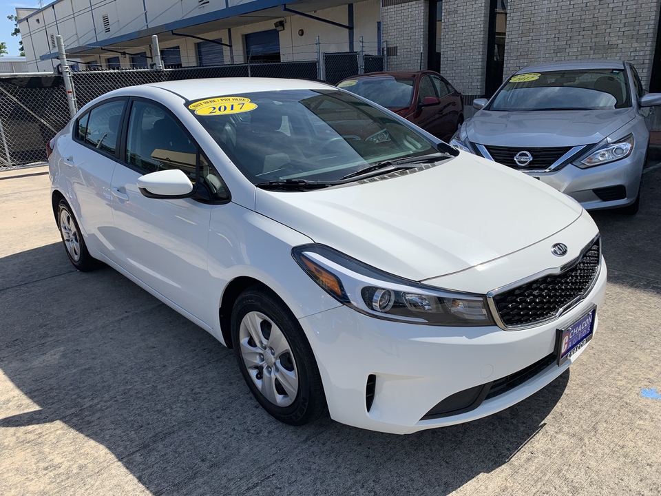 Used 2017 Kia Forte in Houston, TX ( U081953 ) | Chacon Autos