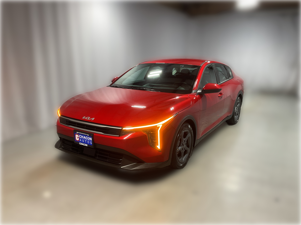 2025 Kia K4 LX