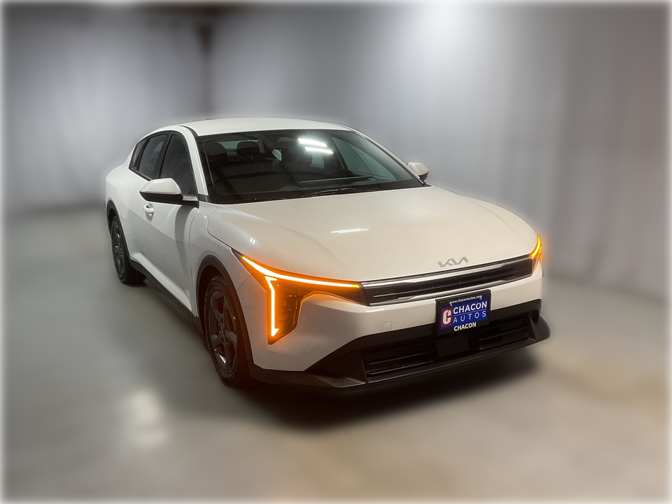 2025 Kia K4 LX