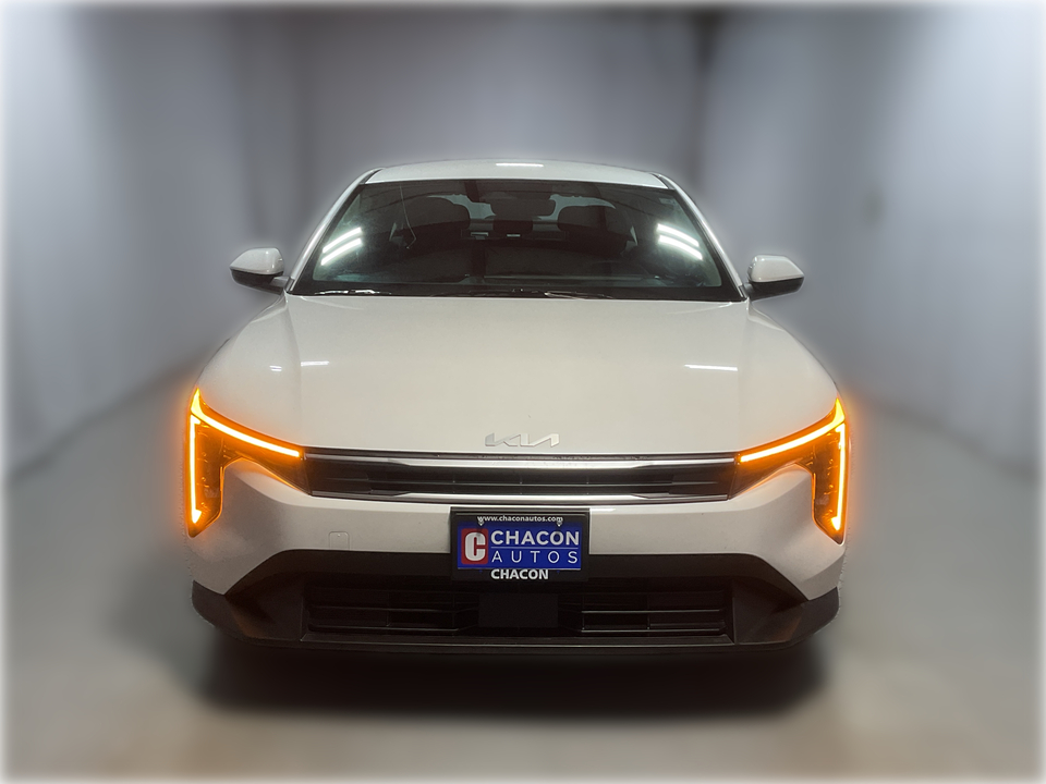2025 Kia K4 LX