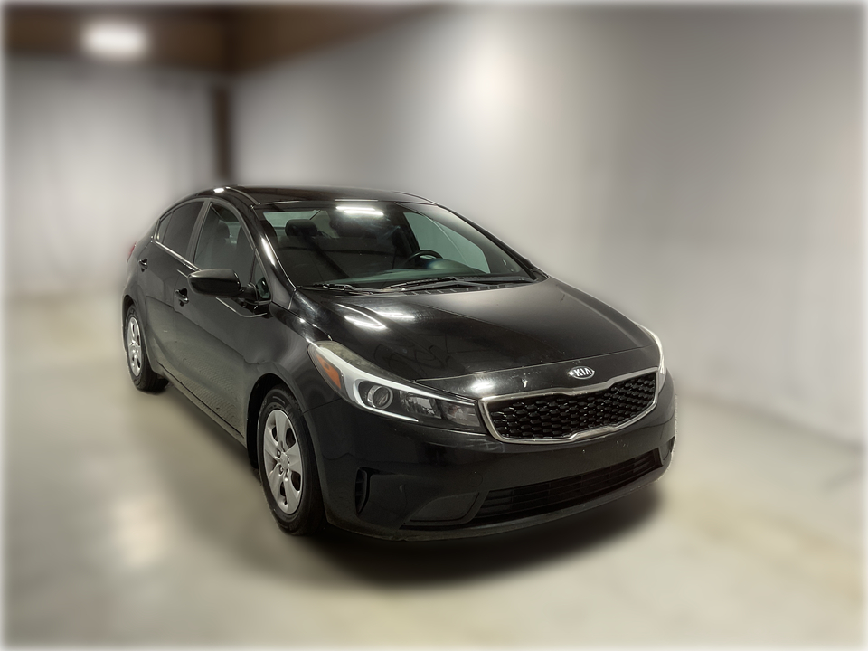 2017 Kia Forte LX 6A