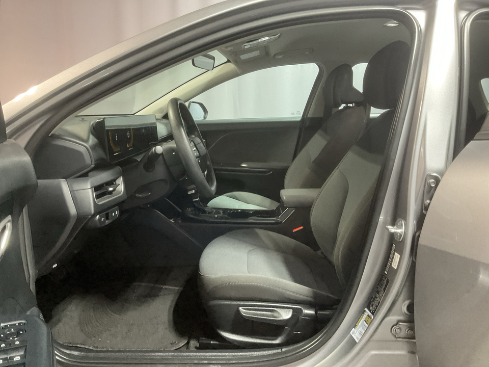 2025 Kia K4 LX