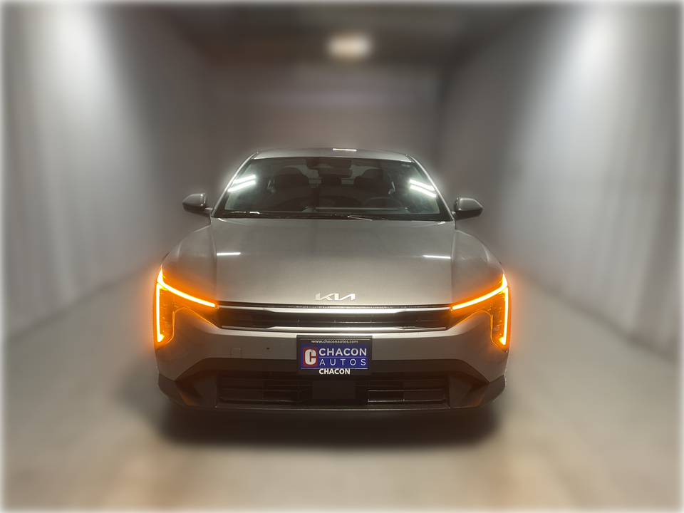 2025 Kia K4 LX