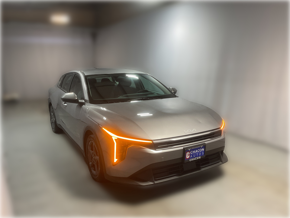 2025 Kia K4 LX