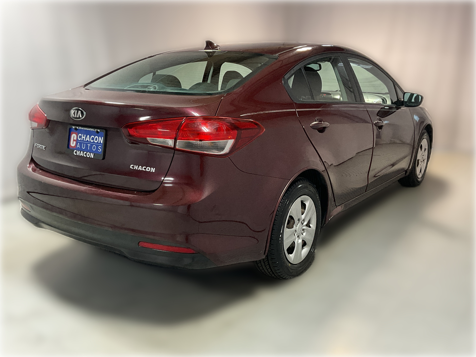 2017 Kia Forte LX 6A