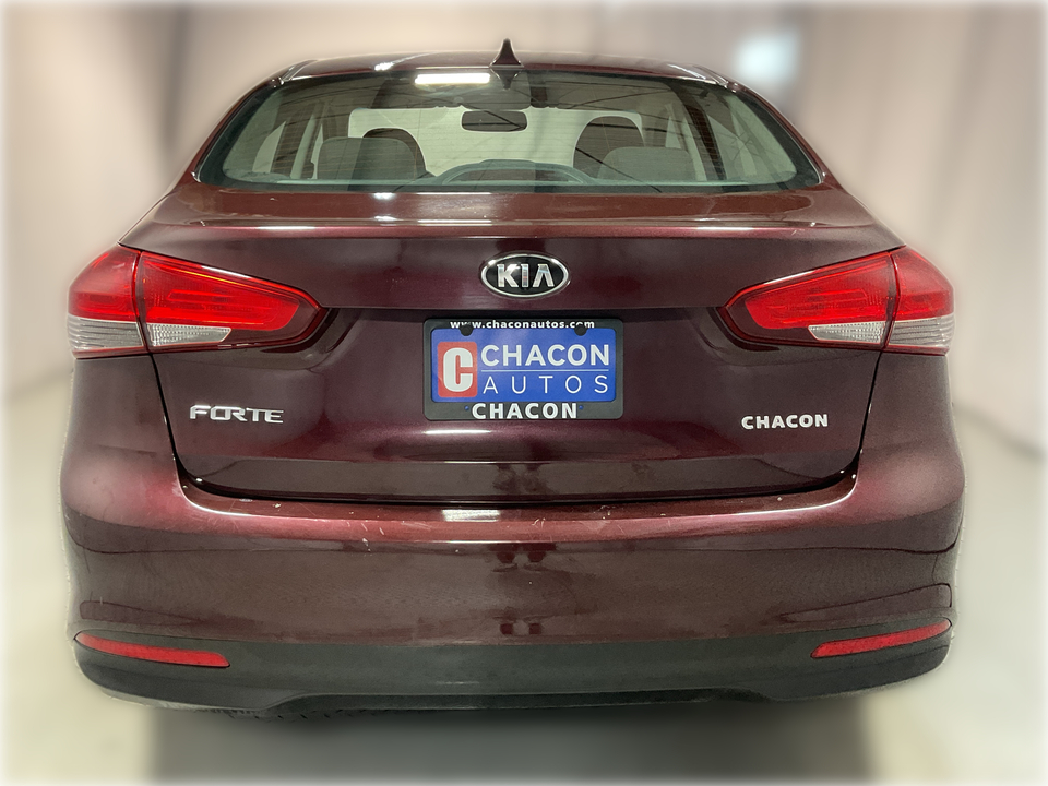 2017 Kia Forte LX 6A