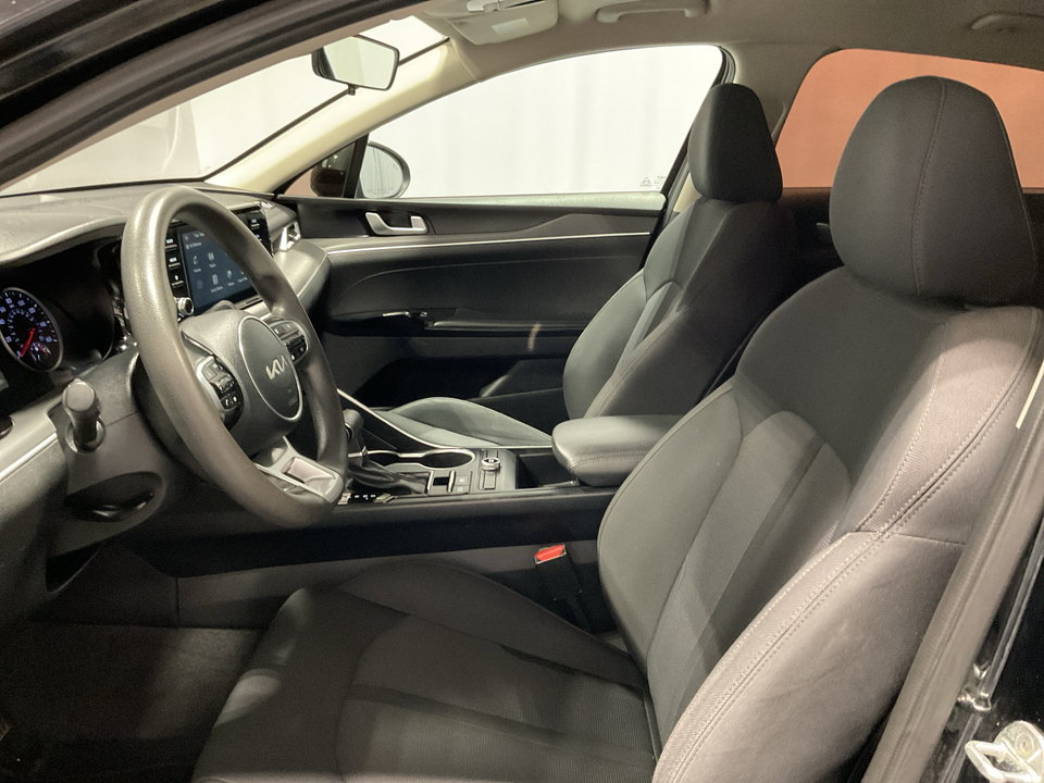 2022 Kia K5 LXS