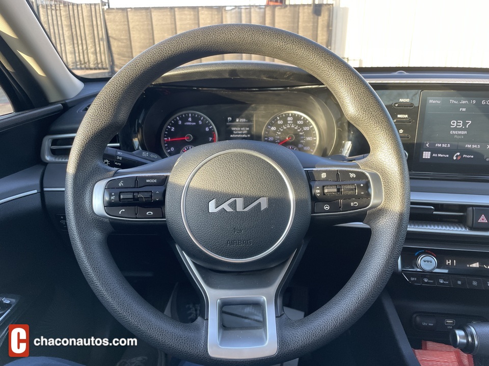 2022 Kia K5 LXS