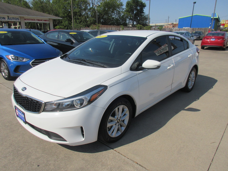 Used 2017 Kia Forte in Arlington, TX ( C090494 ) | Chacon Autos