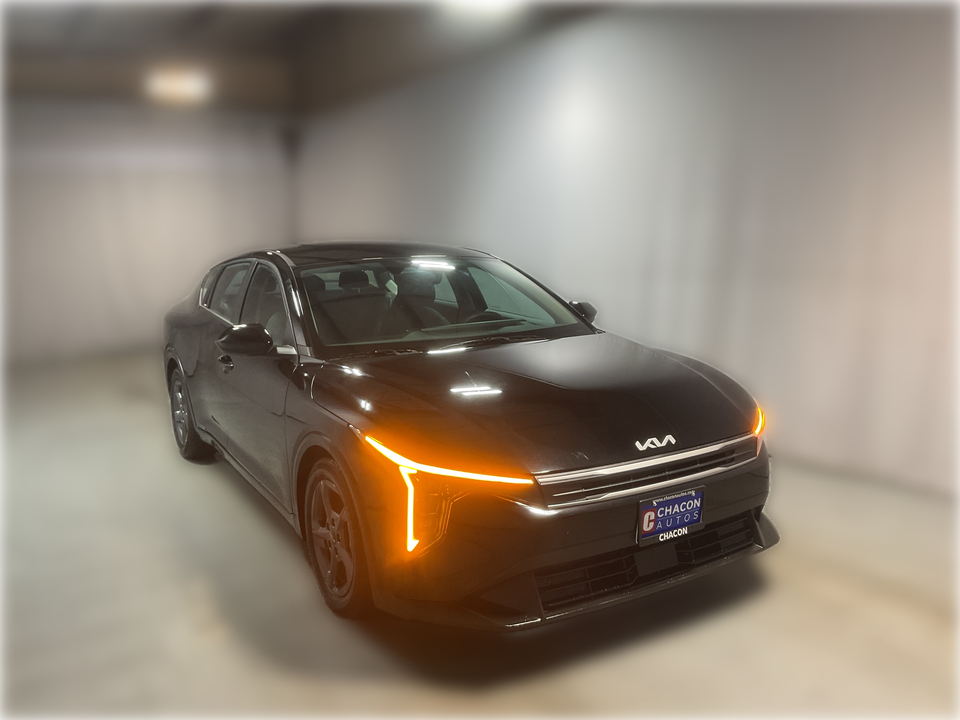 2025 Kia K4 LX