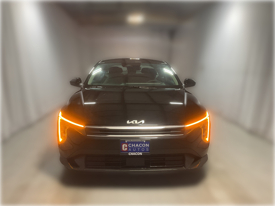 2025 Kia K4 LX