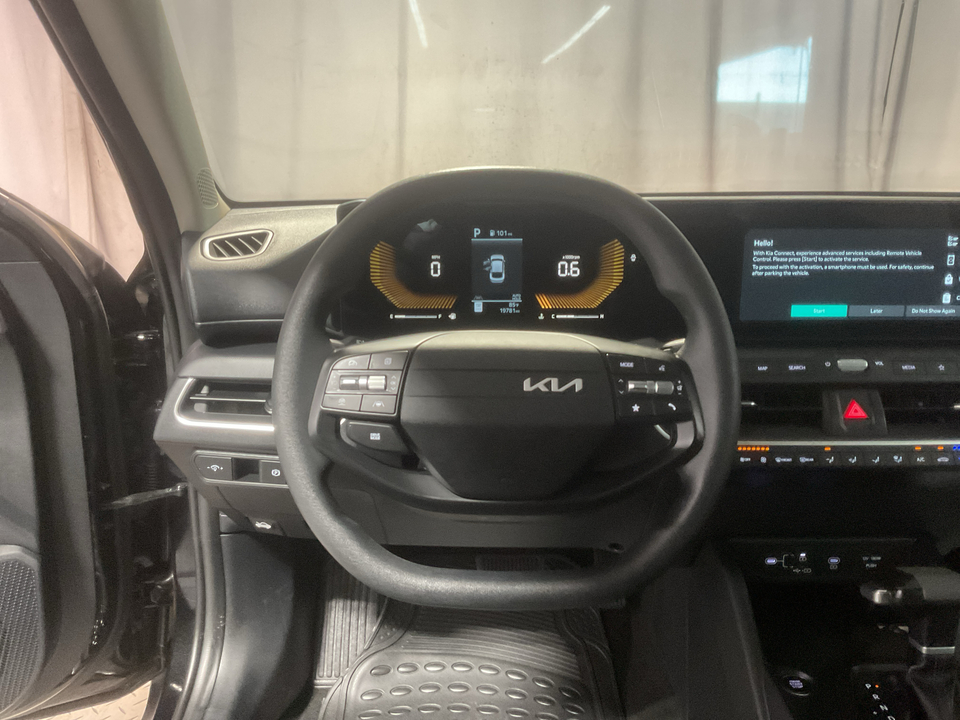 2025 Kia K4 LX