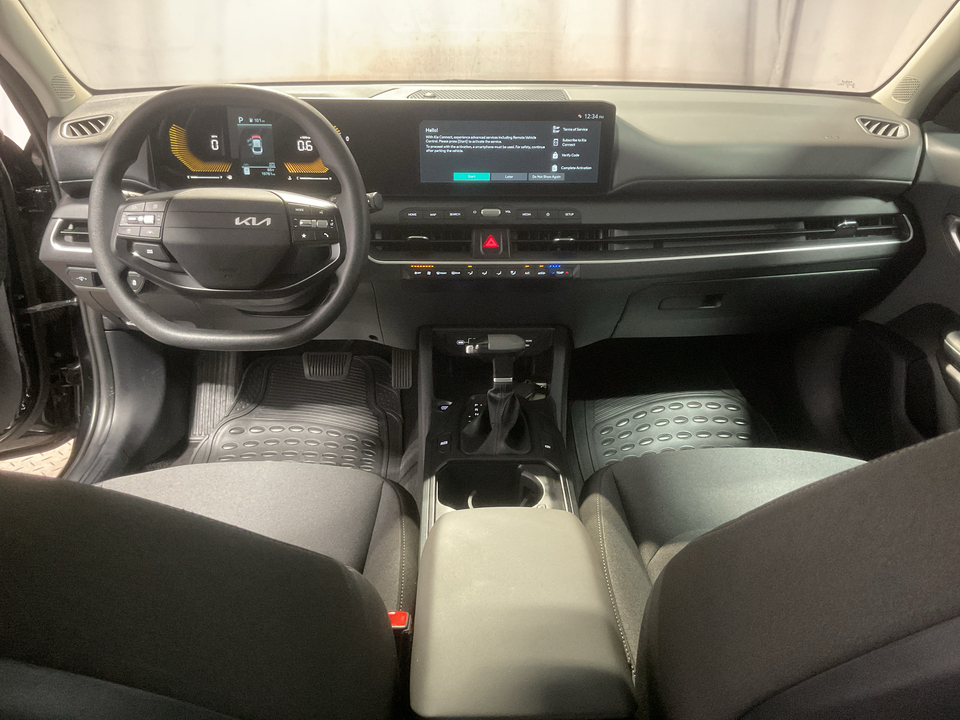 2025 Kia K4 LX