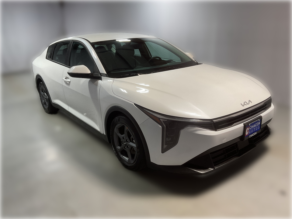 2025 Kia K4 LX