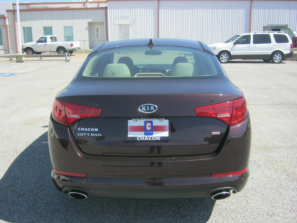 2011 Kia Optima LX MT