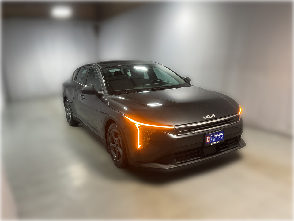 2025 Kia K4 LX