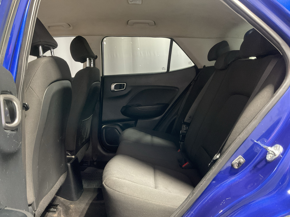 2021 Hyundai Venue SE