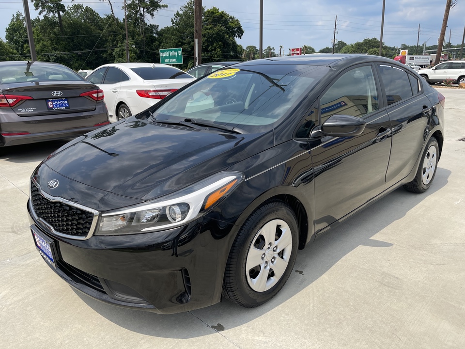 Used 2017 Kia Forte LX 6A for Sale - Chacon Autos