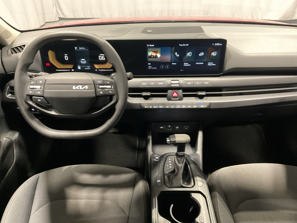2025 Kia K4 LX
