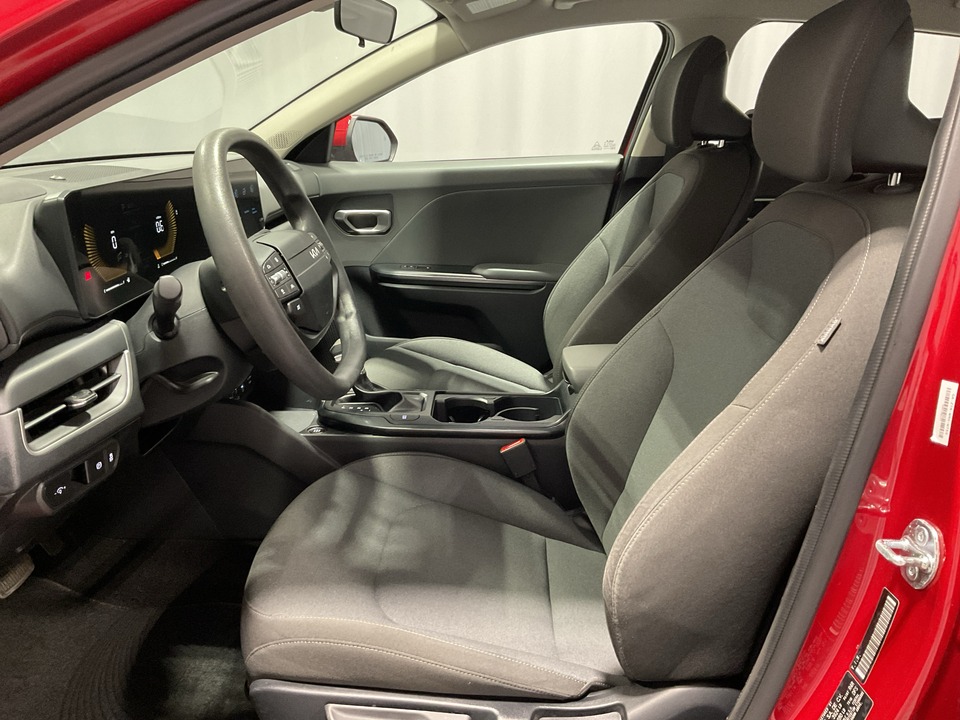 2025 Kia K4 LX