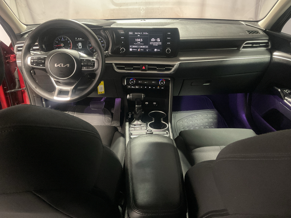 2022 Kia K5 LX