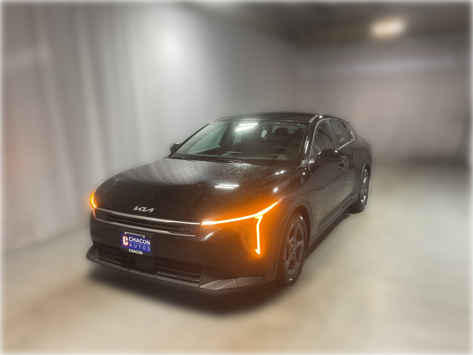 2025 Kia K4 LX