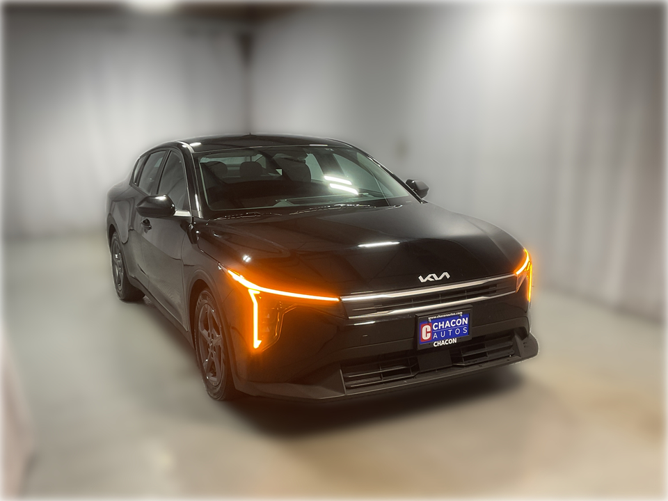 2025 Kia K4 LX
