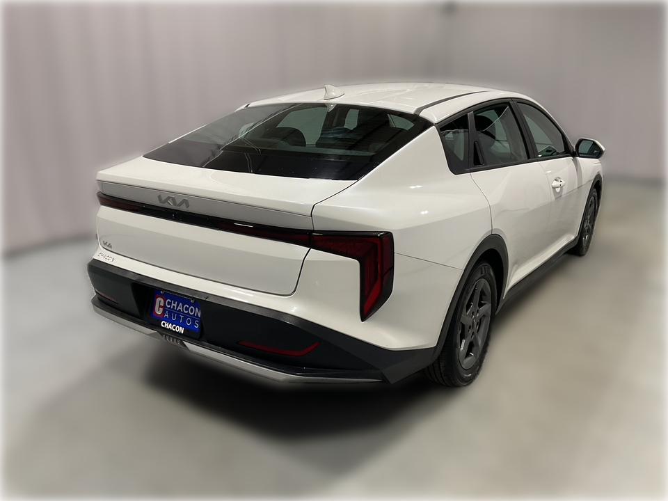 2025 Kia K4 LXS