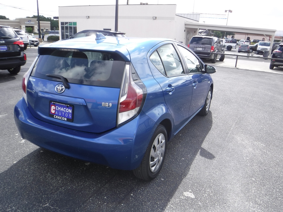 2015 Toyota Prius c Two