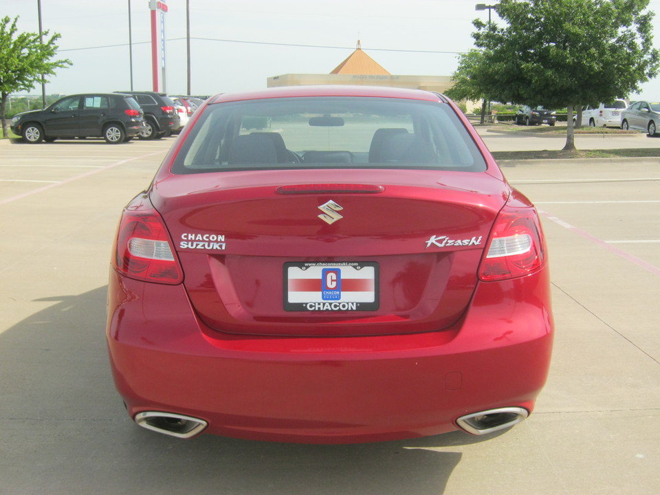 2013 Suzuki Kizashi SE