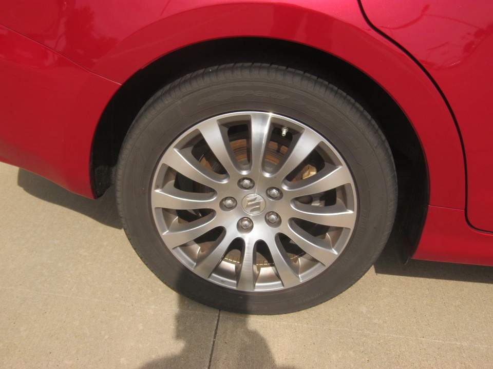 2013 Suzuki Kizashi SE
