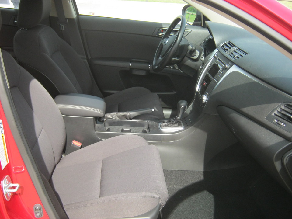2013 Suzuki Kizashi SE