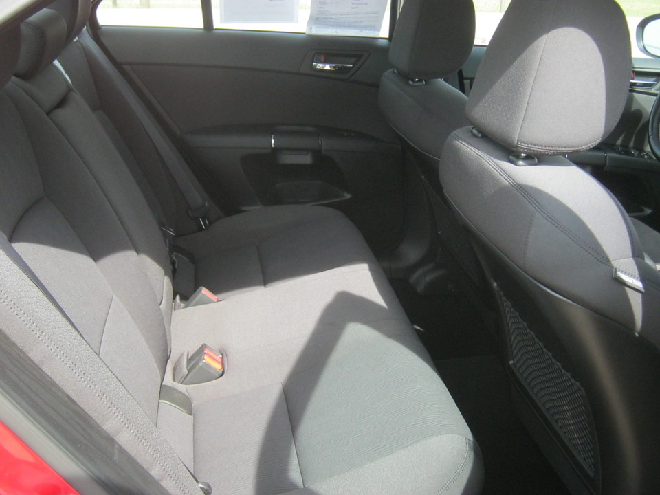 2013 Suzuki Kizashi SE
