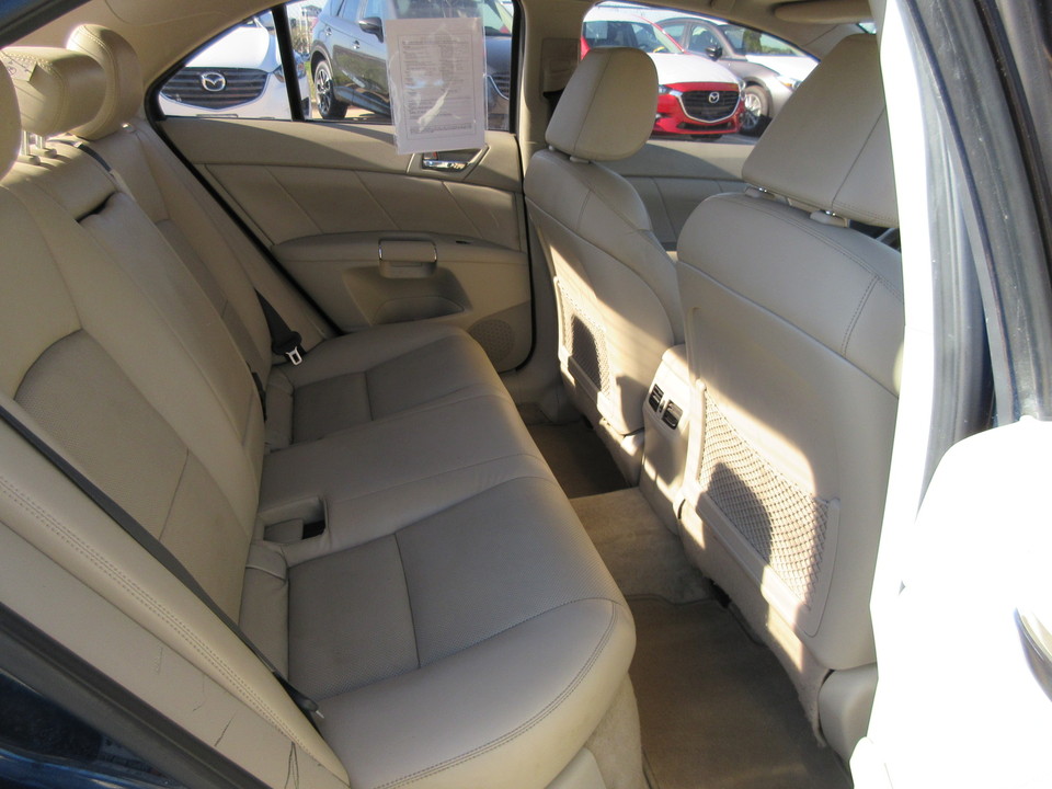 2012 Suzuki Kizashi Sport SLS